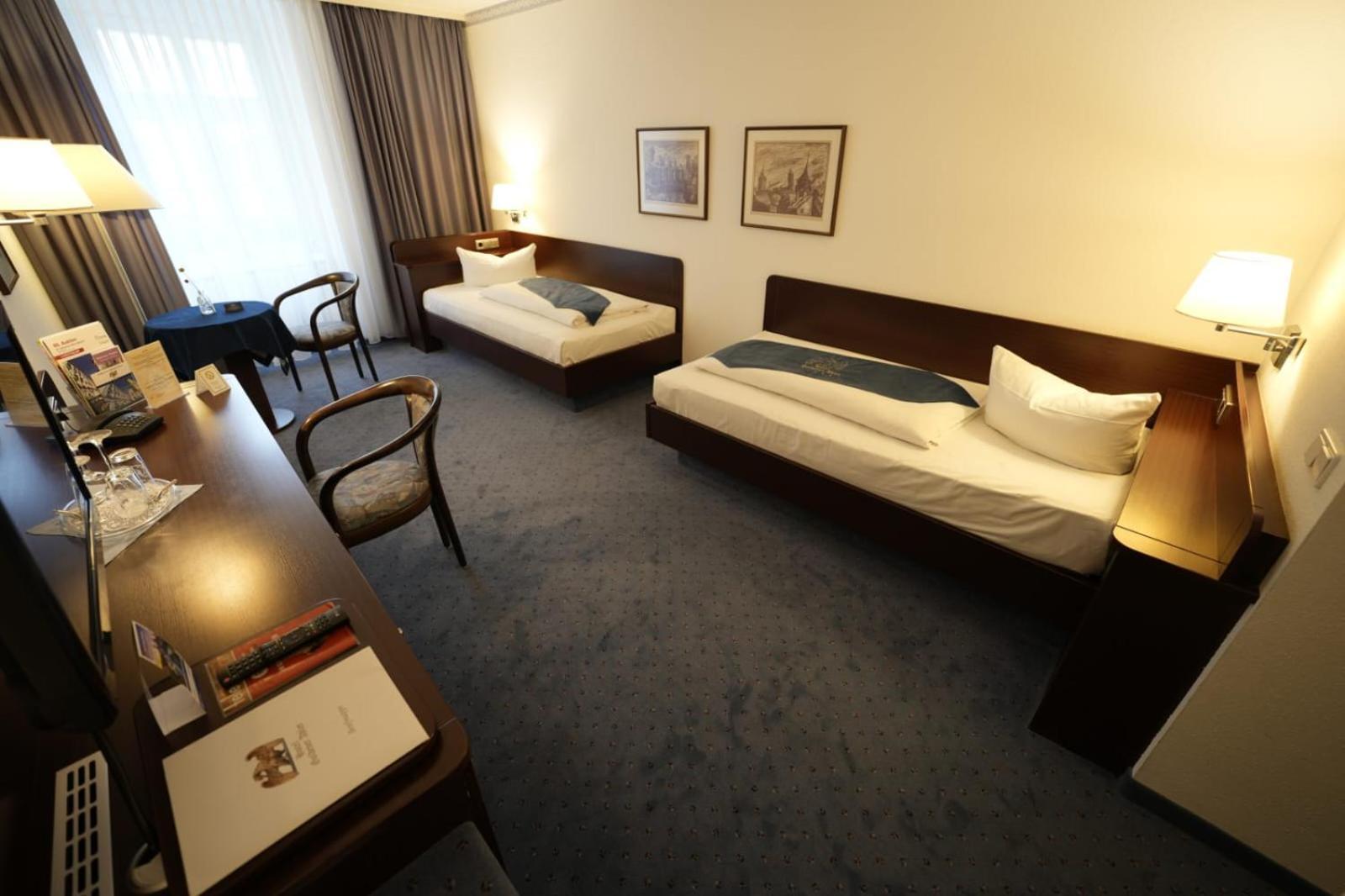 Hotel Goldener Adler Bautzen Ngoại thất bức ảnh