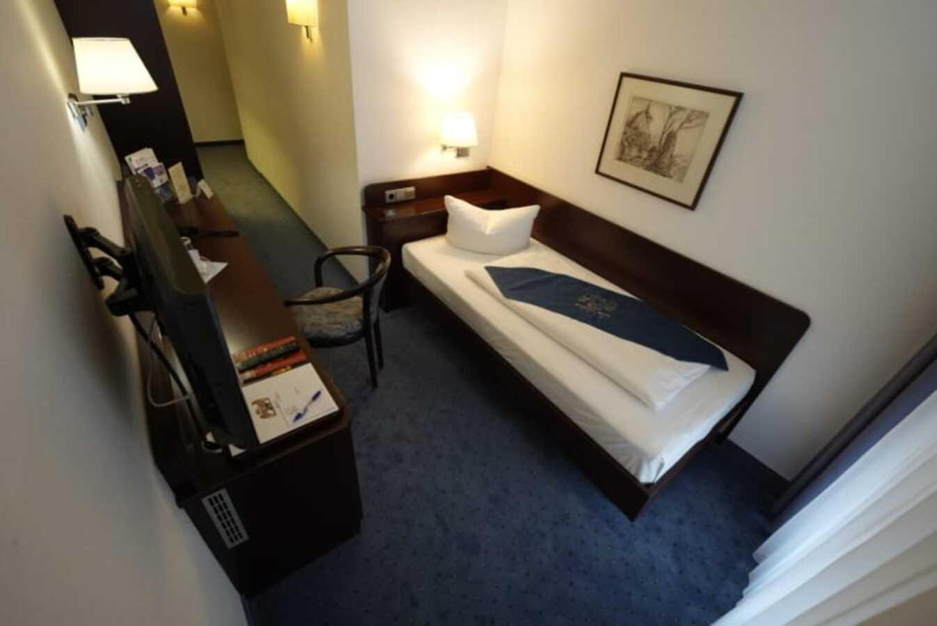Hotel Goldener Adler Bautzen Ngoại thất bức ảnh